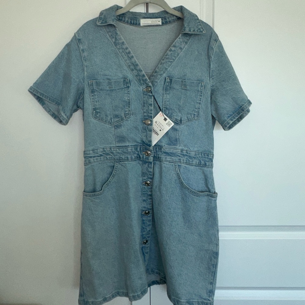 Zara Light Wash Denim Dress XL NWT | Button Front Utility Mini Dress - Picture 4 of 14